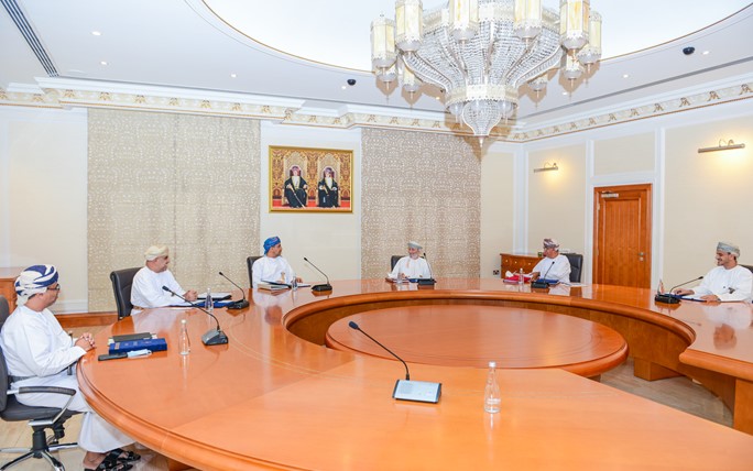<p>In the presence of a number of Excellencies.<br />A meeting to discuss the environmental and health phenomena in Dhofar Governorate and their environmental impacts</p>
<p>- The spread of the Parthenium herb leads to the deterioration of natural ecosystems and has economic impacts.<br />- Activating the role of the private sector to participate in finding innovative solutions to eradicate mesquite trees.<br />- Recommendation to form a working group to prepare an integrated management plan for controlling invasive birds.<br />- Early interest in conducting an insect survey of the Aedes aegypti mosquito.</p>
<p>The Environment Agency held a meeting this morning (Tuesday) to discuss the environmental and health phenomena in the Governorate of Dhofar and the environmental impacts of what the phenomena left, with the participation of several bodies and government officials in the presence of the Minister of State and Governor of Dhofar, His Excellency the Minister of Housing and Urban Planning, His Excellency the Minister of Agriculture and Fisheries And water resources, His Excellency the Minister of Health, His Excellency the President of the Environment Authority, and His Excellency the Under-Secretary of the Ministry of Higher Education, Scientific Research and Innovation for Scientific Research and Innovation.</p>
<p>This meeting comes within the framework of cooperation between various government agencies to find out the environmental impacts left by environmental phenomena, the most important of which are the spread of the Parthenium plant, the death of livestock, the spread of the Aedes aegypti mosquito, as well as the myna and the Indian crow.</p>
<p>The meeting started with a visual presentation by Dr. Thoraya bint Saeed Al-Clinri on the partium plant, and she mentioned that the Parthenium herb was recorded for the first time in the Governorate of Dhofar through a survey of local Omani plants in the governorate, and this type was recorded in 1998 as a type of alien species The Salalah-Ayoun road, and it took some time to get to know the origin of this herb, which had not been previously registered in the Dhofar Governorate, and this was documented in a scientific study issued in 1998.</p>
<p>She indicated that the spread of the Parthenium herb leads to the degradation of natural ecosystems as a result of its excretion of biochemical compounds known as allelopaths in which the organism excretes chemicals, and it has a negative effect on the local plant and species. It becomes a major threat to biological diversity, as it has a detrimental effect on the health of grazing animals, as animals that feed on it suffer from acute dermatitis, changes in their behavior, and diseases of the kidneys and digestive system. Some people also suffer from severe sensitivity to this herb and its pollen grains, as it may cause dermatitis, hay fever and asthma.</p>
<p>She also touched on the economic impacts of this plant, among which it is in competition with local plant species, agricultural crops and pastoral plants. - Lead to a decrease in the value of agricultural land, and it has a direct impact on agricultural crops, such as what happened in India, corn crop losses amounted to 40%, and also in one of Australia's provinces, the spread of the herb led to a reduction of the number of livestock by 80%.<br />The recommendations came to form a national work team from the relevant authorities to monitor and document all invasive species in the Sultanate and to work on preparing integrated action plans to combat and manage these species according to their nature and specificity of each species, as well as to strengthen research work to identify invasive species that were not previously identified in the Sultanate. Research and academic bodies and bodies that have expertise in this aspect, issuing legal legislations that regulate and define invasive species, prevent their entry into the Sultanate and how to deal with them, as well as encourage community initiatives to combat invasive species, support and direct them with optimal guidance to ensure their continuity, integrity and effectiveness.</p>
<p>On the other hand, Dr. Hamdan bin Salem Al Wahaibi from the Ministry of Agricultural Wealth, Fisheries and Water Resources gave a visual presentation on the marine Ghaf tree (Mesquite), in which he talked about the efforts made to limit the spread of marine Ghaf trees, including the applied research project for the integrated management of Ghaf trees, as well as the campaign In addition, the challenges were discussed, including the high cost of tenders and work contracts for uprooting and transportation, as well as the difficulty of disposing of fallen seeds, wood and tree residues, the speed of growth of mesquite trees and the difficulty of continuous follow-up to get rid of new growths after uprooting at the targeted sites.<br />The proposals came for the necessity of activating the role of the private sector to participate in finding innovative solutions and presenting projects and investment opportunities to benefit from mesquite trees in the manufacturing industries.<br />The proposals came for the necessity of activating the role of the private sector to participate in finding innovative solutions and presenting projects and investment opportunities to benefit from mesquite trees in the manufacturing industries.</p>
<p>The proposals came the need to activate the role of the private sector to participate in the development of innovative solutions and projects and investment opportunities to take advantage of mesquite trees in the manufacturing industries.</p>
<p>Engineer Saleh bin Naghmoush Al-Saadi gave a visual presentation on invasive birds, which are the species that are introduced in an environment other than their original environment, and spread through the import and export of wild birds or by cargo ships, etc., and threaten natural habitats, ecosystems and local species, and work to change the composition of the ecosystem. And causing an imbalance in the environmental balance, which is considered one of the main threats that lead to the loss of biodiversity in the world, negatively affects the economic, social and environmental aspects.<br />The environmental, health and economic impacts of these birds were discussed, including aggressiveness and the ability to compete on food and housing, and their elimination on some local birds for destroying their nests, as well as causing the destruction of some agricultural crops, and some of these birds feed on insects of all kinds, bird eggs and fish, and destroy them The nests of local birds represent a threat to the tourist and industrial facilities in some areas, in addition to a vector for some intestinal diseases.<br />The recommendations came to form a working group to prepare an integrated management plan to combat invasive birds, and the team includes specialists from the Ministry of Higher Education, Scientific Research and Innovation, the Ministry of Agricultural, Fisheries and Water Resources, the Royal Oman Police, the Office of the Minister of State and the Governor of Dhofar, Sultan Qaboos University, the Environment Agency, and the Conservation Office Environment, the National Center for Field Research in the field of environmental conservation, and specialists from the International Union for Conservation of Nature (IUCN) and the United Nations Environment Program (UNEP).</p>
<p>The meeting also witnessed a visual presentation on the Egyptian Aedes aegypti mosquito presented by Dr. Abdullah bin Bashir Al-Munji from the Ministry of Health. During the presentation, he mentioned the early interest of the Ministry of Health, by conducting an insect survey of the Egyptian Aedes aegypti mosquito in the Governorate of Muscat from June 2006 to May 2007, which showed that the governorate is empty From any positive foci of Aedes aegypti,