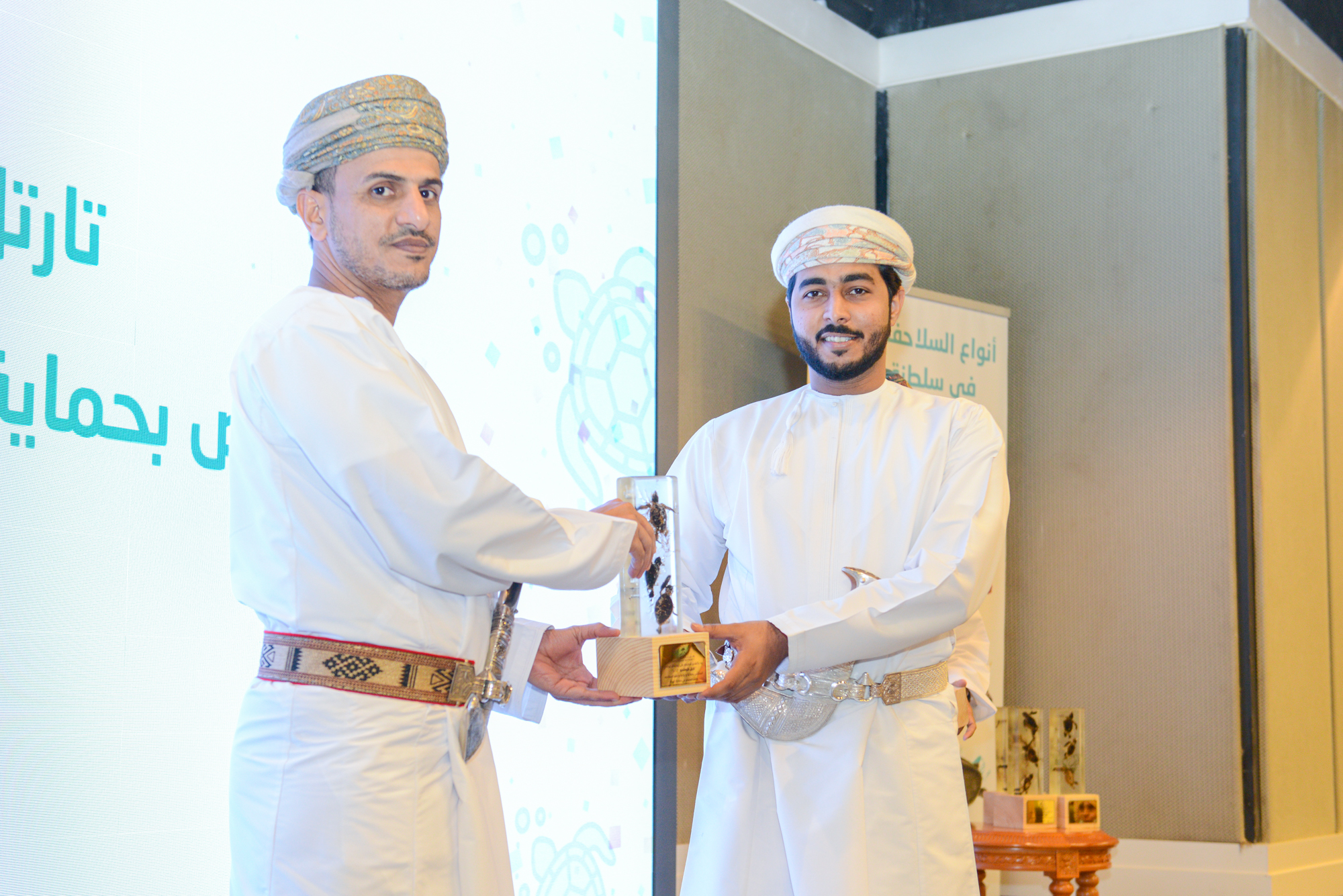 <p>the Environment Agency concludes the program specialized in the protection, control and monitoring of sea turtles (the Turtle Commando Program), which is concerned with the protection, control and monitoring of sea turtles, in which many parties participated and for a period of three months. Using lights, protecting, controlling and monitoring the sea turtles that nest on the Omani beaches, in addition to cleaning the beaches of the waste, especially the effects of Hurricane Shaheen, which the Sultanate has been subjected to during the past days, and raising the awareness of the participants about the importance of turtles and then transferring them through them to the community.<br />A video presentation and a film about the program were presented, as well as a presentation for the participants, and finally the participants, the sponsoring companies and the supervisors were honored.<br />The idea of ​​the Turtle Commandos program emerged from several reasons. Because of the global situation of the Corona epidemic and the difficulty of foreign tourism; Domestic tourism flourished and this led to the turtle sanctuary being crowded with a large number of visitors who came to watch turtles nest and hatch baby turtles without their knowledge of the instructions and laws of the reserve. In addition to the small number of observers for this large number of visitors, which led to the loss of control over the control and protection of turtles in the reserve in the past two years, and the program seeks to find effective solutions to meet this challenge.</p>