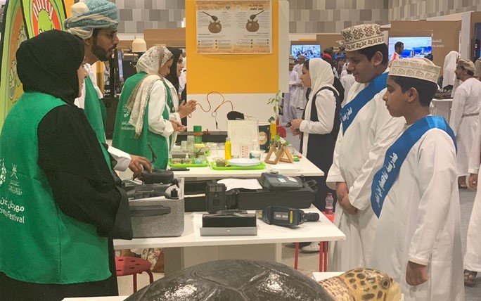 <p> </p>
<p>شاركت وزارة البيئة والشؤون المناخية في مهرجان عمان للعلوم ٢٠١٩ في نسخته الثانية والذي انطلق صباح اليوم (الاثنين) في مركز عمان للمؤتمرات والمعارض تحت شعار