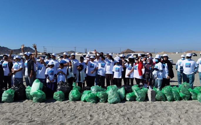 <p>In conjunction with the Sultanate’s celebrations of the Omani Environment Day, the Environment Agency organized a two-day campaign to clean the nesting beaches of Rimani turtles, which are unique to the island of Masirah to lay eggs during the summer period.</p>
<p>This campaign comes in cooperation with the Ministry of Agricultural, Fisheries and Water Resources, Petroleum Development Oman, Masirah Municipality, Masirah Sports Club, the Omani Women Association and the civil teams in the state.</p>
<p>More than 100 volunteers participated in the campaign, and about 200 bags of waste were collected per day. During the campaign, the participating teams removed many delinquent wastes, most of them from the sea, which represent harm to the environment and marine life, and more than 100 bags of waste were collected. Plastic and waste nets and ropes used by fishermen.<br />The Environment Agency expressed its thanks and appreciation for these societal efforts exerted in preserving the environment and preserving its natural vocabulary in the Sultanate, and also thanked all the participating parties, including the Oman Coastal Protection Team, Petroleum Development Oman, the Ministry of Health and the Royal Oman Police.</p>
<p>It is worth noting that the Sultanate celebrates Omani Environment Day every year on the eighth of January, and this year came under the slogan “A Cooperative Society for a Sustainable Environment”, and the Environment Agency implemented a number of environmental programs in various governorates of the Sultanate in conjunction with the celebration of this day</p>